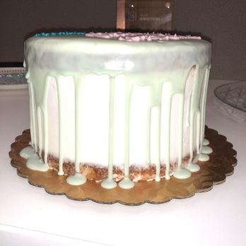 Delicious Bakery - Clearly not a naked cake - Cupcakes Near Me - Northridge, California Delicious Bakery - Clearly not a naked cake - Cupcakes Near Me - Northridge, California
