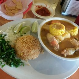 Caldo De Pollo