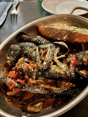 Brulé Bistro by null