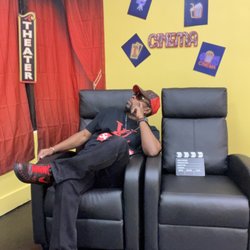 The Selfie Studio Michigan
