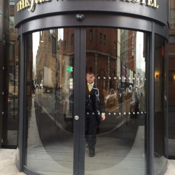 The Fitzwilliam Hotel Belfast - Excellent concierge service - Hotels Near Me - Belfast, BFS
