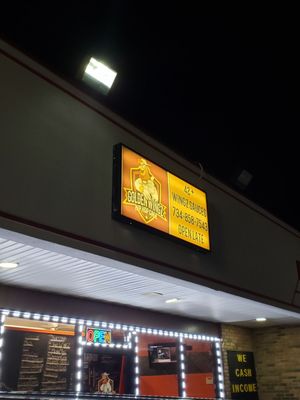 Golden Wingz Lemonade Hip Hop Cafe 1530 Merriman Rd Westland Mi Chicken Dinners Mapquest