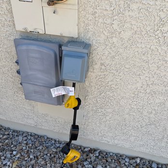 Wired Rite - Receptacle - Electricians Near Me Wired Rite - Receptacle - Electricians Near Me