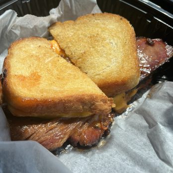 Southern Crave - Brisket grilled cheese - Southern Near Me - Columbia, South Carolina Southern Crave - Brisket grilled cheese - Southern Near Me - Columbia, South Carolina
