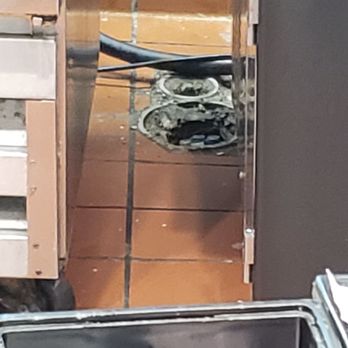 McDonald's - This was my view for my 20 minute wait for my food inside. - Burgers Near Me - Jacksonville, Florida McDonald's - This was my view for my 20 minute wait for my food inside. - Burgers Near Me - Jacksonville, Florida