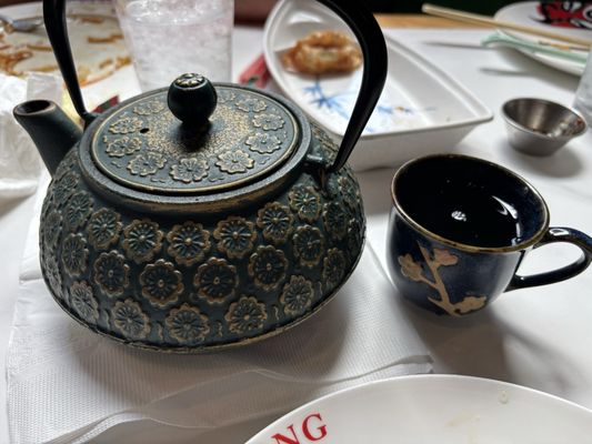 Etang Dim Sum by null