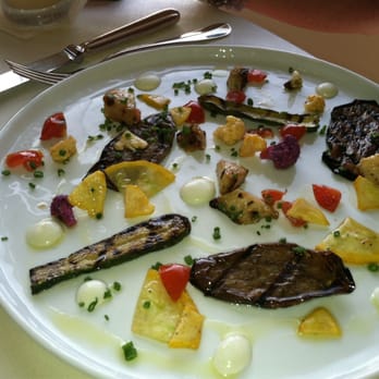 Valley Restaurant - Veggie platter - American Near Me - Garrison, New York