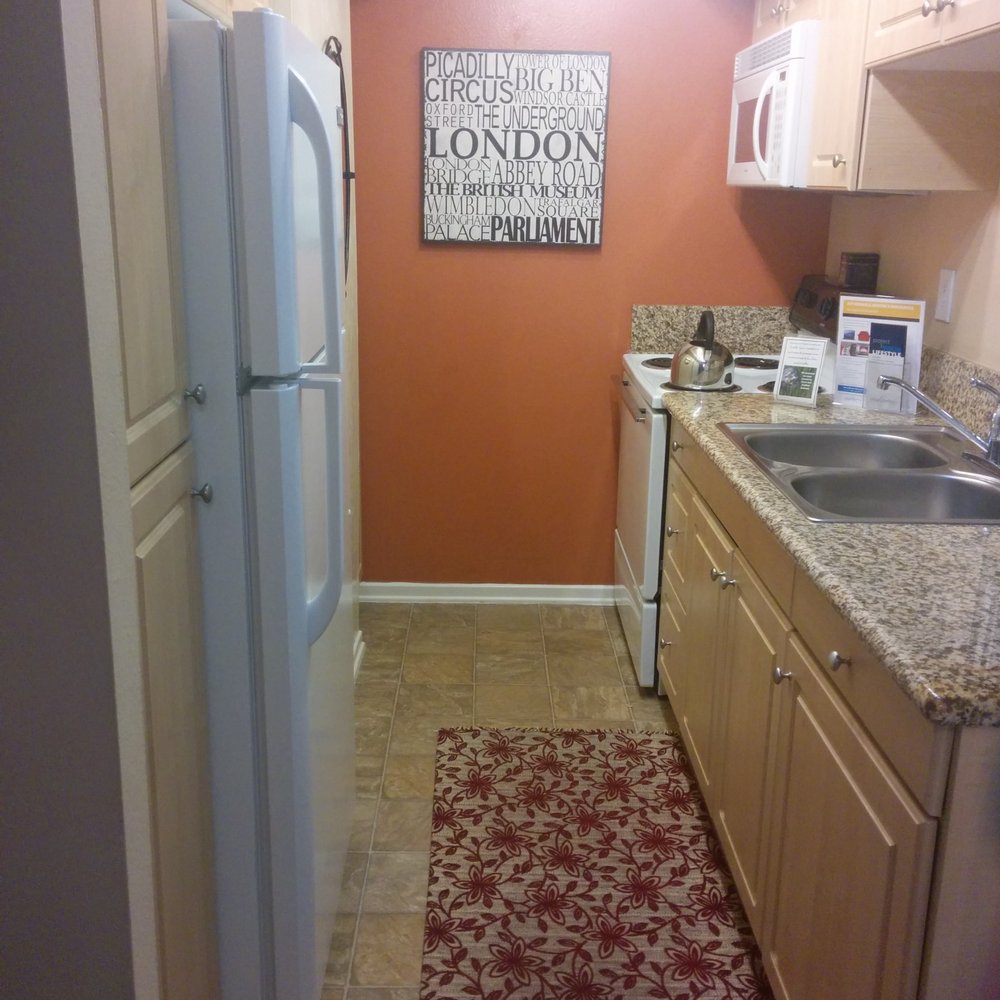 Piccadilly Square - Kitchen - Apartments Near Me - Fullerton, California Piccadilly Square - Kitchen - Apartments Near Me - Fullerton, California