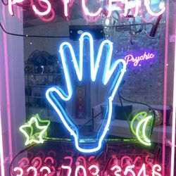 Noho Psychic