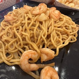 Shrimp Chow Mein