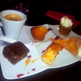 La Comédia - Café gourmand (Hhhmm... très gourmand même !) - Brasseries Near Me - Agen, 47