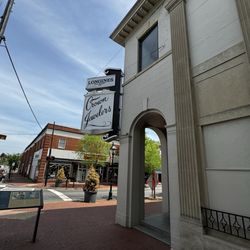 Crown Jewelers