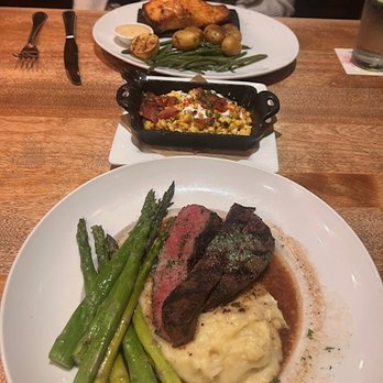 Seasons 52 - Lamb with mashed potatoes and asparagus - Seafood Near Me - Birmingham, Alabama Seasons 52 - Lamb with mashed potatoes and asparagus - Seafood Near Me - Birmingham, Alabama