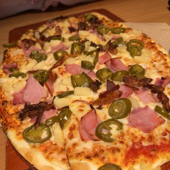 BJ's Restaurant & Brewhouse - Spicy Pig Pizza - Breweries Near Me - Las Vegas, Nevada BJ's Restaurant & Brewhouse - Spicy Pig Pizza - Breweries Near Me - Las Vegas, Nevada