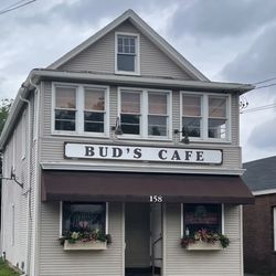 Bud's Cafe
