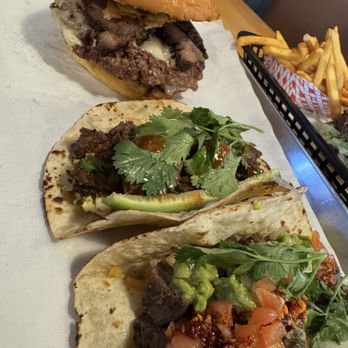 Burgers vs Tacos - Burgers Near Me - San Antonio, Texas Burgers vs Tacos - Burgers Near Me - San Antonio, Texas
