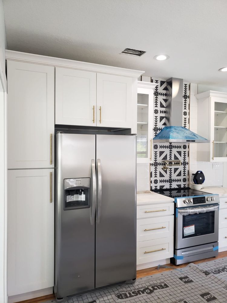 DECORA DESIGN CABINETS STONE - Updated April 2025 - 14 Photos - 742 W ...