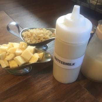 Slappy Cakes - Butter milk batter with bananas and mac nuts as add ons - Breakfast & Brunch Near Me - Lahaina, Hawaii Slappy Cakes - Butter milk batter with bananas and mac nuts as add ons - Breakfast & Brunch Near Me - Lahaina, Hawaii