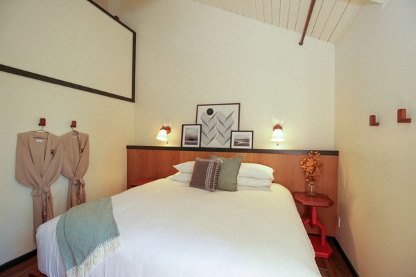 Lodge at Marconi by null