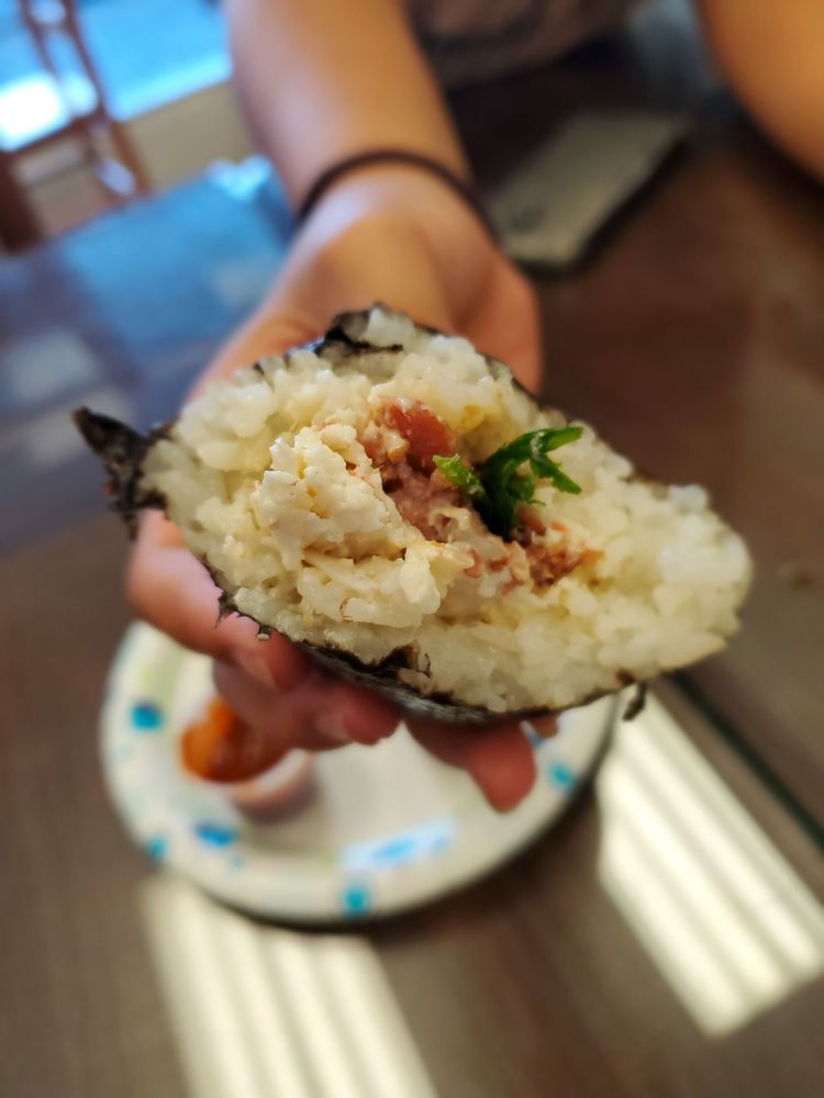 PUPUKEA GRINDZ 153 Photos & 87 Reviews 94226 Leoku St, Waipahu, HI