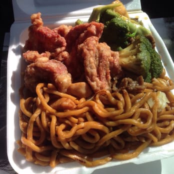Asia Delight - Salt and pepper Rib and beef brocolli with noodles - Chinese Near Me - San Lorenzo, California