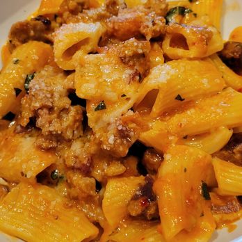 North Italia - Spicy rigatoni pasta - Italian Near Me - Reston, Virginia North Italia - Spicy rigatoni pasta - Italian Near Me - Reston, Virginia