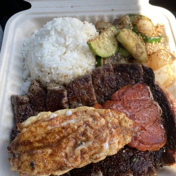 Ono Teppanyaki & Seafood - Surf and turf (lobster and ribeye) - Food Trucks Near Me - Kahului, Hawaii