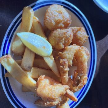Barbara's Fishtrap - Seafood Near Me - Half Moon Bay, California Barbara's Fishtrap - Seafood Near Me - Half Moon Bay, California