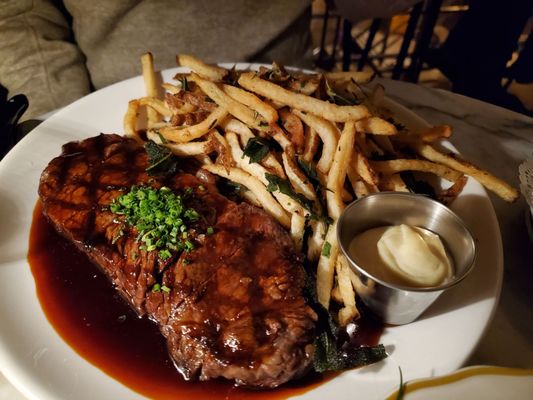 Riviera Ottawa by null