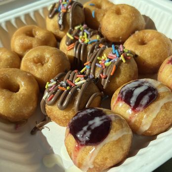 Pacific Roots Coffee + Mini Donuts - Donuts Near Me - Bend, Oregon Pacific Roots Coffee + Mini Donuts - Donuts Near Me - Bend, Oregon