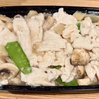 China Wok - 32. Moo Goo Gai Pan - Chinese Near Me - Hillsboro, Oregon China Wok - 32. Moo Goo Gai Pan - Chinese Near Me - Hillsboro, Oregon