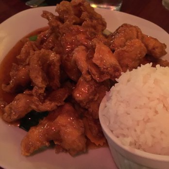 Topaz Thai Restaurant - Crispy Volcano Chicken - Thai Near Me - Belleville, New Jersey