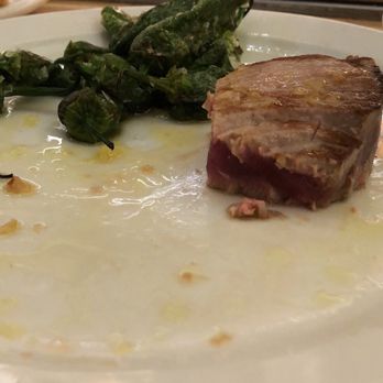 El Vaso de Oro - Grilled tuna steak - Tapas Bars Near Me - Barcelona, B El Vaso de Oro - Grilled tuna steak - Tapas Bars Near Me - Barcelona, B