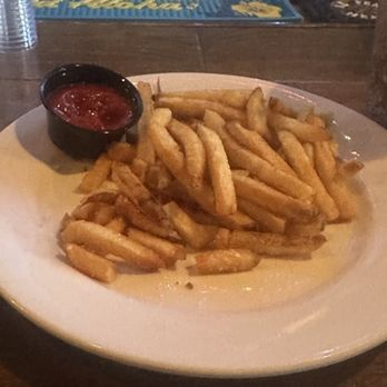 Lilly's of Long Beach - Side of Fries - Sports Bars Near Me - Long Beach, New York