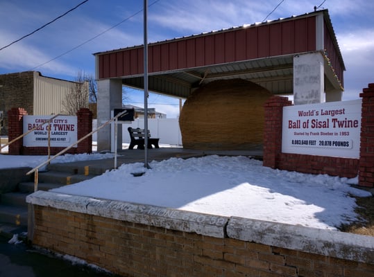 World's Largest Ball of Twine by null