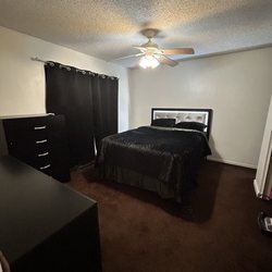 Duran's Furniture - Bed frame and dressers