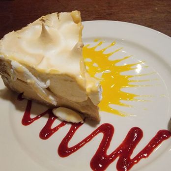 Bahama Breeze - Key lime pie - Bars Near Me - Orlando, Florida Bahama Breeze - Key lime pie - Bars Near Me - Orlando, Florida