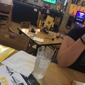 Buffalo Wild Wings - Chicken Wings Near Me - Apple Valley, California