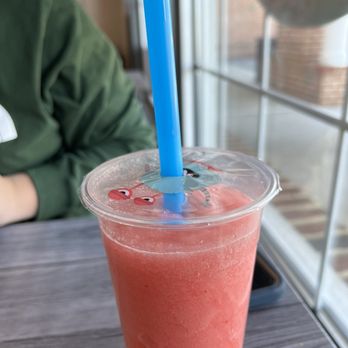 K-Towne Kitchen - Strawberry slush - Korean Near Me - Mount Laurel, New Jersey