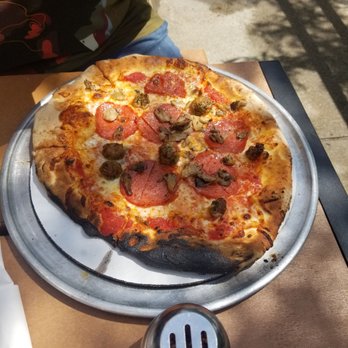 Masthead Brewing - PBM pizza! - Breweries Near Me - Cleveland, Ohio