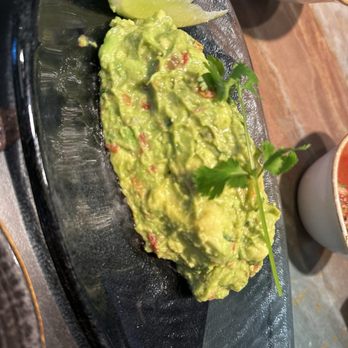 Caló Kitchen + Tequila - Guacamole - Cocktail Bars Near Me - Costa Mesa, California