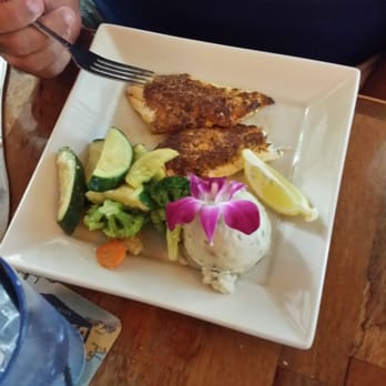 Key Largo Conch House - Blackened Hogfish - Seafood Near Me - Key Largo, Florida