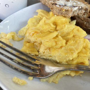 Cafe Colette - Eggs were so oily and fart - New American Near Me - Brooklyn, New York