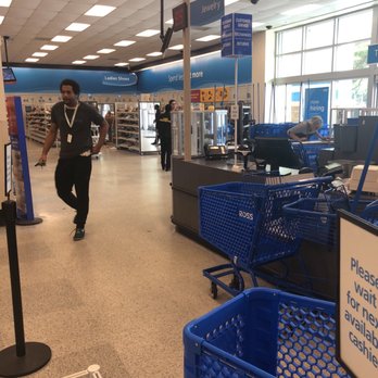 Ross Dress for Less - Security not busy at all. - Department Stores Near Me - Delray Beach, Florida