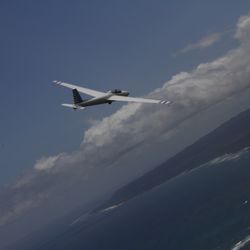Above and Beyond Hawaii Air Tours - Soaring high above Oahu's North Shore with Above & Beyond Hawaii