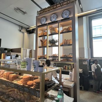 Vesuvio Bakery - Moynihan Train Hall - Choices - Bakeries Near Me - New York, New York Vesuvio Bakery - Moynihan Train Hall - Choices - Bakeries Near Me - New York, New York