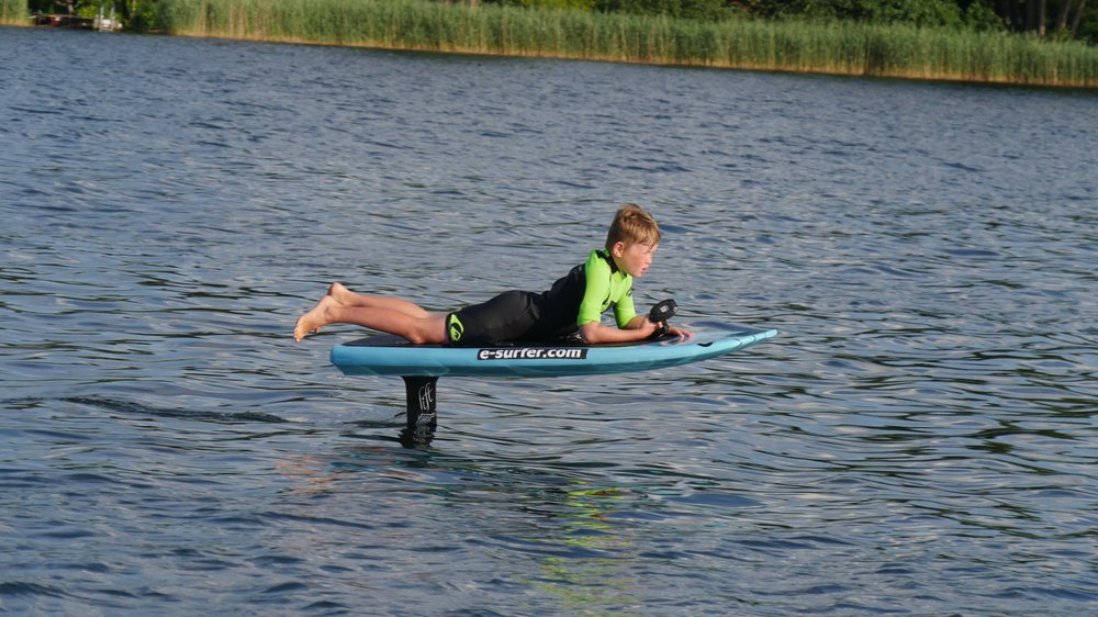 TopWater eFoil Surfing