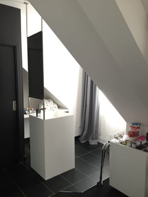 Vertigo Hotel by null