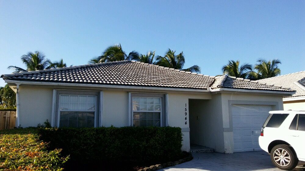 Slide of GetMyRoofCleaned