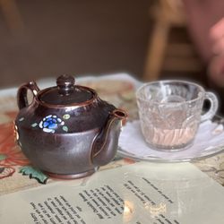 Tea Thyme & Thyme to Shop - Child's chocolate milk "tea party"